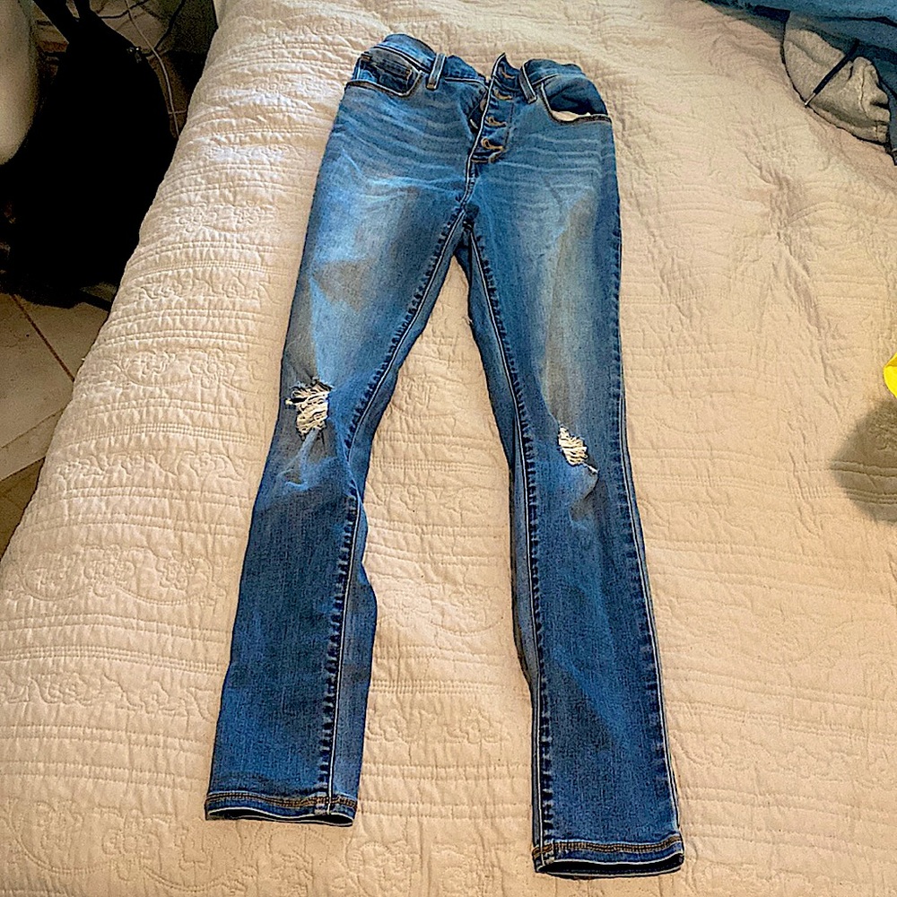 ROCKSTAR SKINNY JEANS